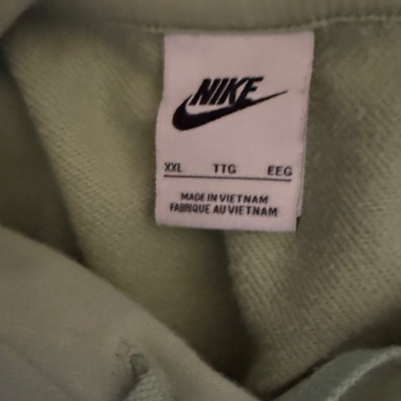 Nike Sage Green Pullover Hoodie - Picture 3 of 3